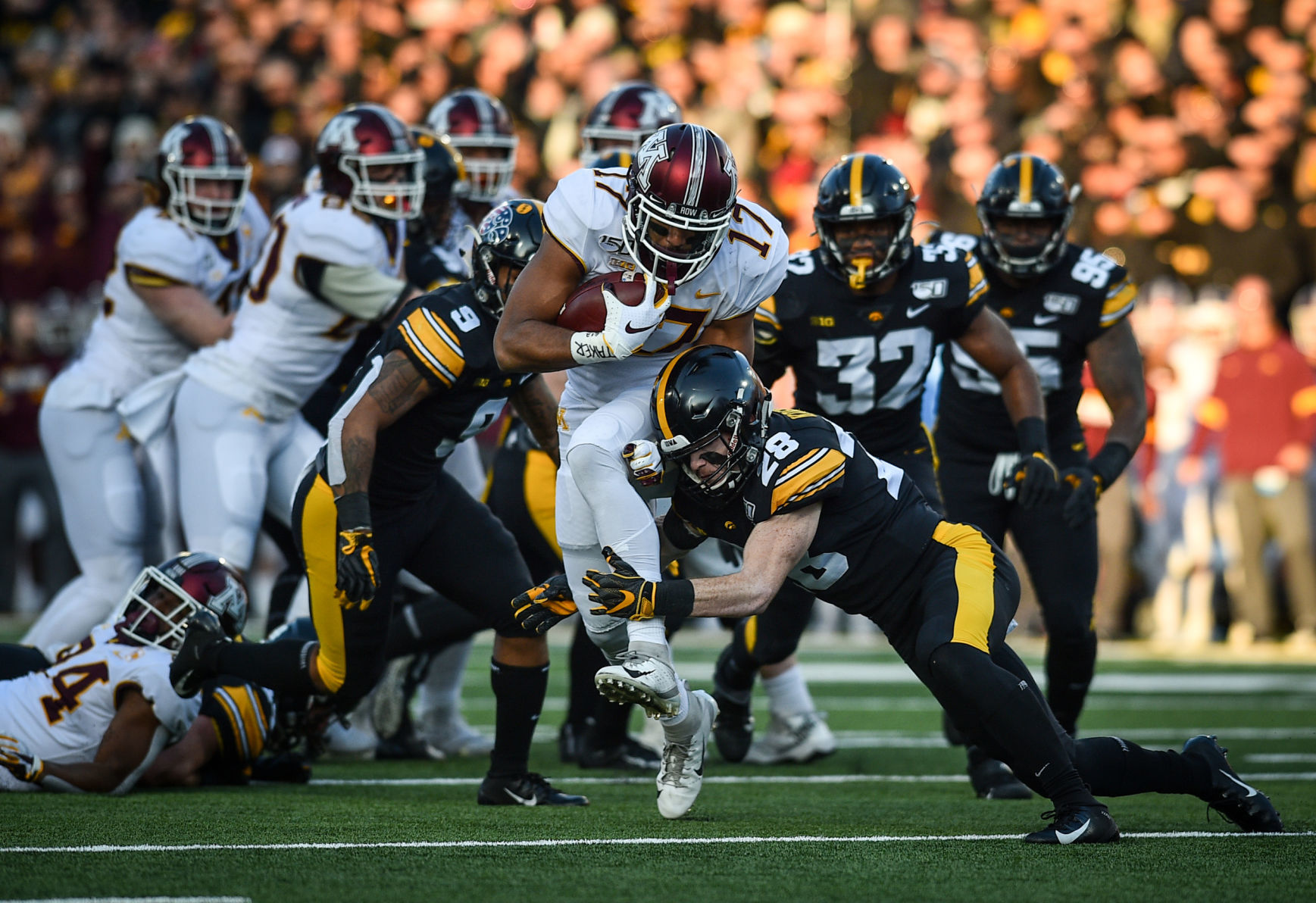 111619-qct-spt-iowa-minn-foot-127a.jpg
